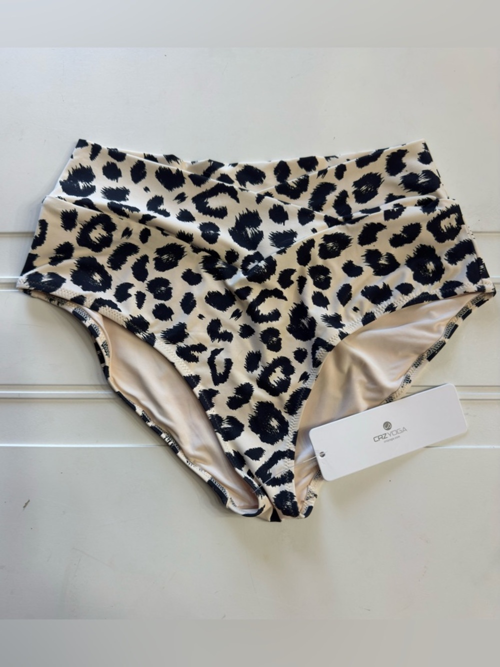 CRZ Yoga NWT Women’s Sz M V Cross Animal Leopard Print Swim Bikini Bottoms